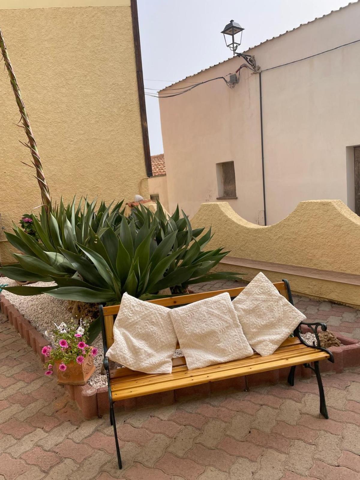 Casa Euphorbia Casa vacanze Portoscuso